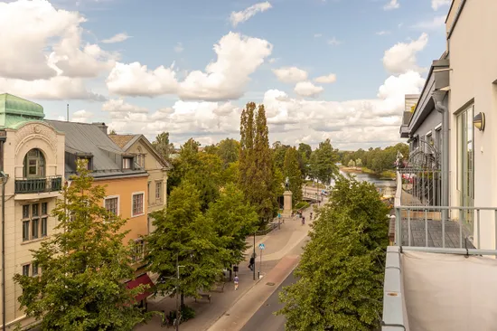 Bostadsrätt, Järnvägsgatan 12, Centrum/Mitt-i-city, Karlstad