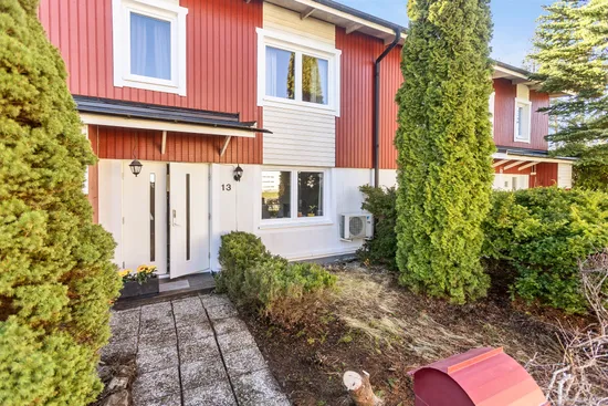 Villa, Gitarrvägen 13, Viksjö Hummelmora, Järfälla