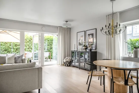 Bostadsrätt, Radhus, Arningetorpsvägen 11B, Hägerneholm, Täby