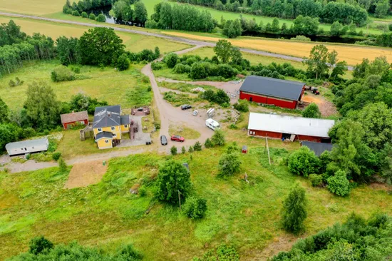 Gård/Skog, Skräpplinge, Mörlunda, Hultsfred