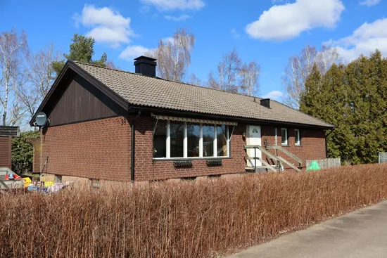 Villa, Hjälmsjövägen 39, Örkelljunga