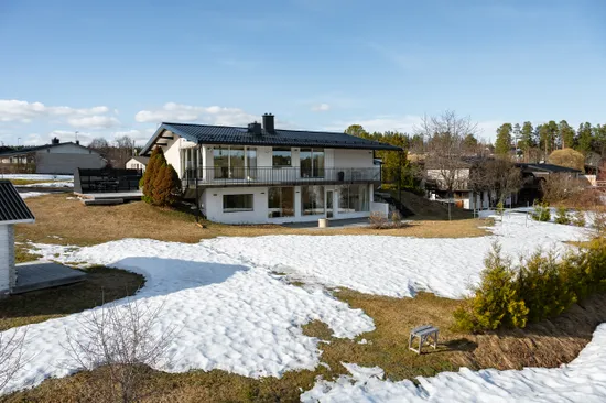 Villa, Lievägen 11, Bondsjöhöjden, Härnösand