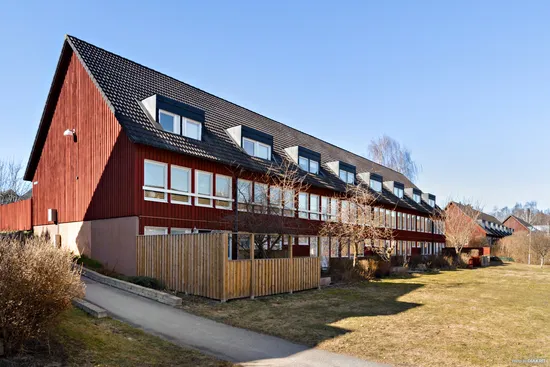 Villa, Radhus, Timotejvägen 114, Rotebro, Sollentuna