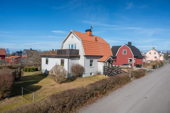 Villa, Grenadjärvägen 19, Pryssgården, Norrköping