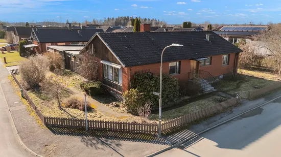 Villa, Stafettgatan 42, Rönnby, Västerås