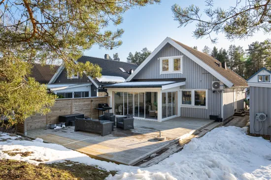 Villa, Radhus, Mosstigen 6, Sunnerby, Nynäshamn