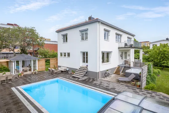 Villa, Sjögatan 30, Motala city, Motala