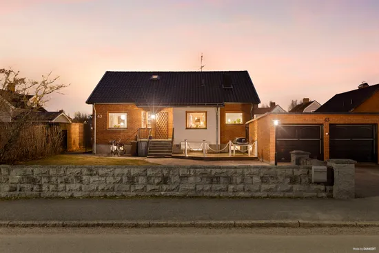 Villa, Sörbyallén 43, Centralt/Sörby/Eklunda, Örebro