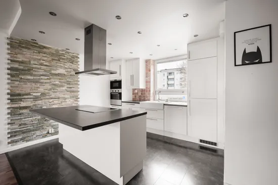 Bostadsrätt, Duvedsvägen 3, Vällingby Centrum, Stockholm