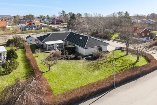 Villa, Halvors väg 221, Halvorstorp, Trollhättan