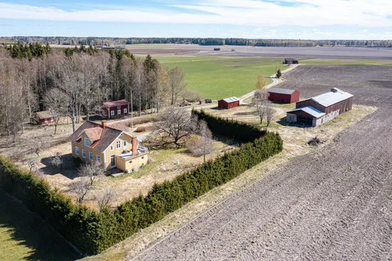 Gård/Skog, Fläckebo Holmbo 112, Sala