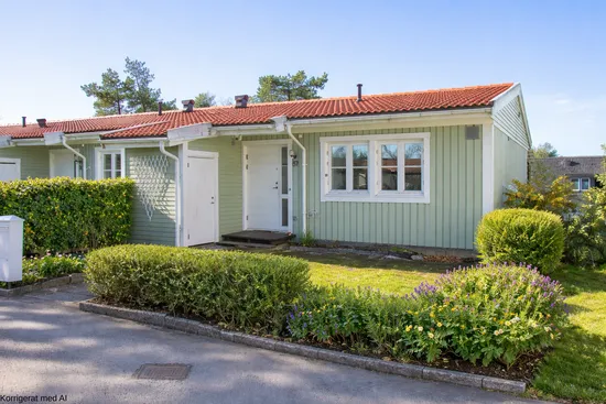 Villa, Radhus, Telegramvägen 57, Norra Lännersta, Nacka