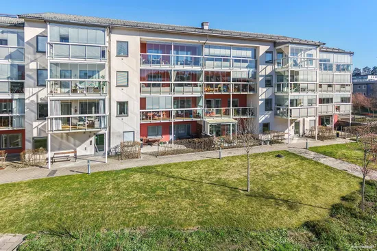 Bostadsrätt, Viksjöplan 42, 3 tr., Viksjö, Järfälla