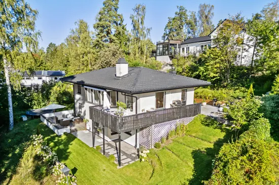 Villa, Höglandsvägen 29A, Näsbypark Sjösidan, Täby