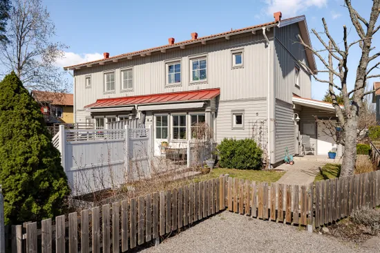 Villa, Radhus, Stenhuggarvägen 5, Snättringe, Huddinge