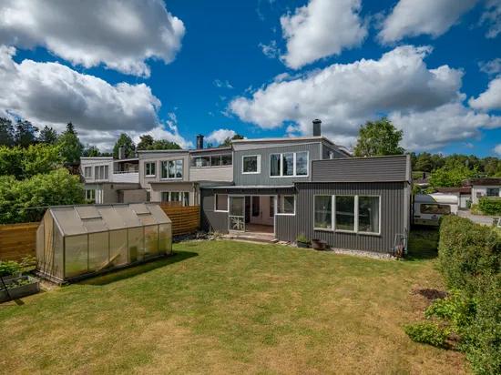 Villa, Radhus, Torstunagränd 18, Brunnby Vik, Upplands Väsby
