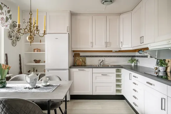 Bostadsrätt, Solberga ängsväg 7, Älvsjö Centrum, Stockholm