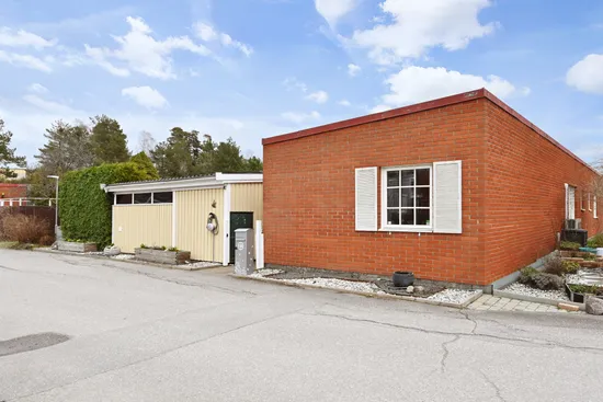 Villa, Näckrosvägen 10, Sjukyrkoberget, Upplands Väsby