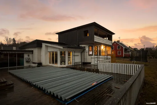 Villa, Hallonstigen 9, Mellringe, Örebro