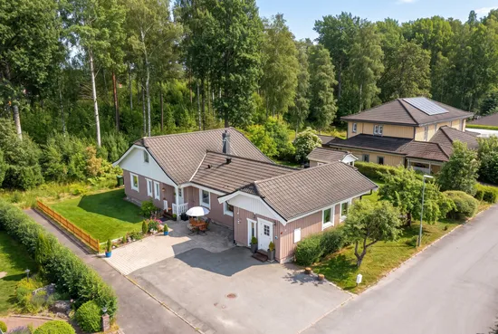 Villa, Medelpadsvägen 19, Gryta, Västerås