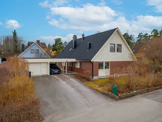 Villa, Breda vägen 33, Enebyberg , Danderyd
