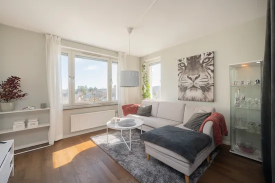 Bostadsrätt, Vikingavägen 15, Centrala Huddinge - Kvarnbergsplan, Huddinge