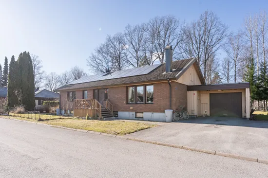 Villa, Solrosgatan 55, Södra Gryta, Västerås