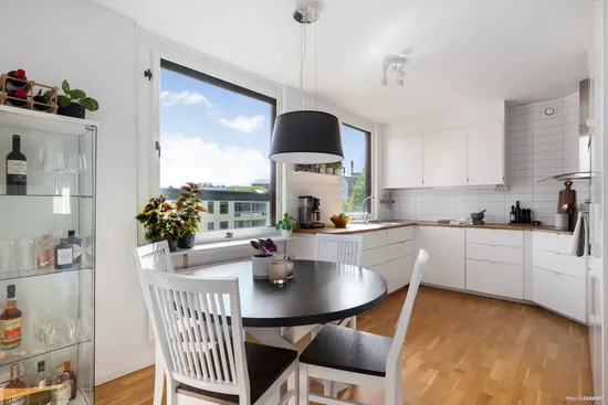 Bostadsrätt, Bollmoravägen 58, 2 tr, Tyresö Centrum, Tyresö