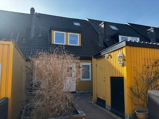 Villa, Ellagårdsvägen 174, Ella gård, Täby