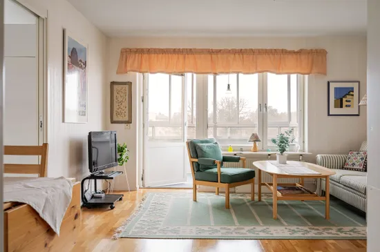 Bostadsrätt, Kyrkängsbacken 16, Centrala Huddinge, Huddinge