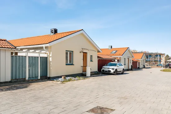 Radhus, Skogsvägen 20E, Oppeby, Nyköping