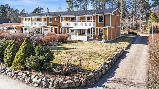 Radhus, Guttorms väg 16, Irsta, Västerås