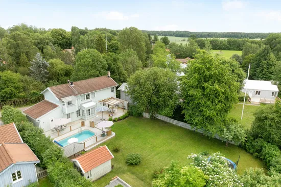 Villa, Gröna vägen 4, Håbo-Tibble Kyrkby, Upplands-Bro