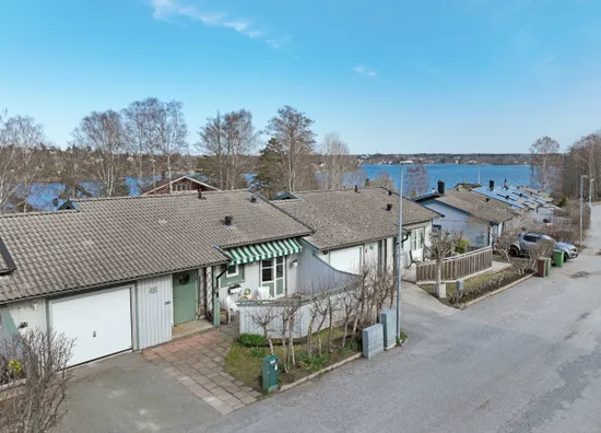 Radhus, Vitnäsvägen 48, Drevviksstrand, Huddinge