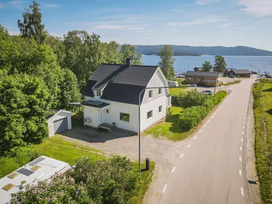 Villa, Köpmanholmsvägen 8, Köpmanholmen, Örnsköldsvik
