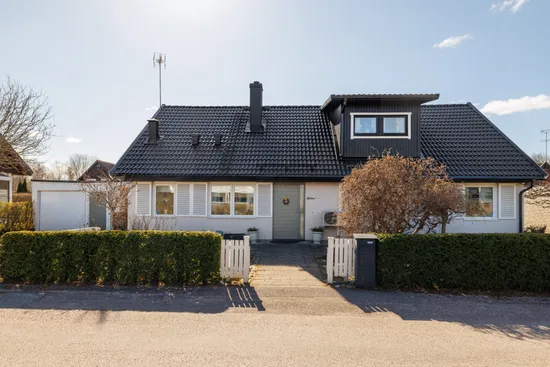 Villa, Lövåsvägen 15, Adolfsberg, Örebro