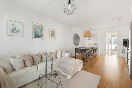 Bostadsrätt, Mariehällstorget 7, 4 tr., Bromma / Annedal, Stockholm