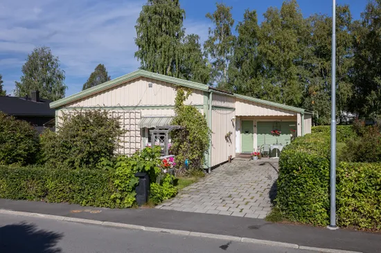 Villa, Voltvägen 7, Marielund, Östersund