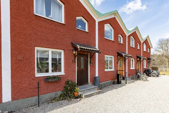 Villa, Radhus, Dybecksgatan 18C, Skallberget, Västerås