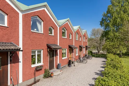 Villa, Radhus, Dybecksgatan 18C, Skallberget, Västerås