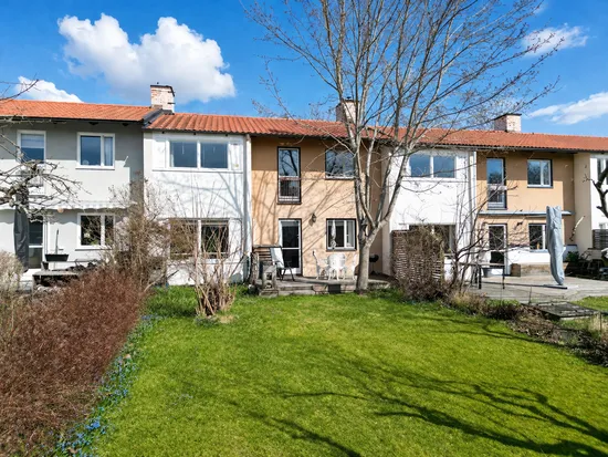 Villa, Radhus, Nässelstigen 13, Hässelby Södra Villastad, Stockholm