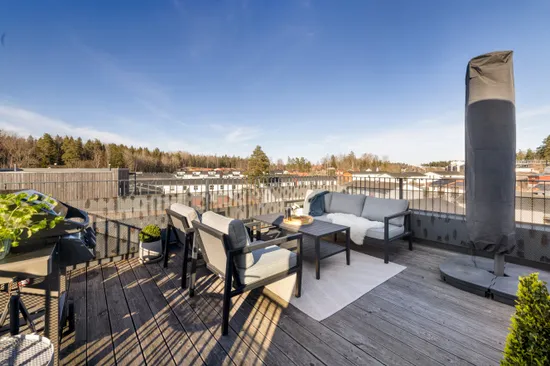 Radhus, Kvittenvägen 8, Vistaberg, Huddinge