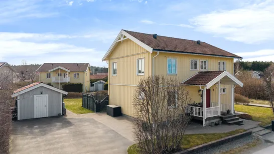 Villa, Blomgårdsvägen 9, Tungelsta, Haninge