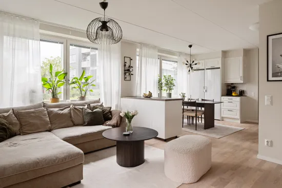 Bostadsrätt, Alpvägen 14, Bromma - Mariehäll, Stockholm