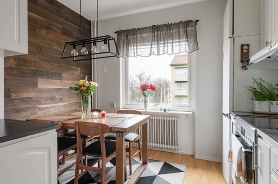 Bostadsrätt, Spolegatan 8B, 2 vån, Holm, Motala