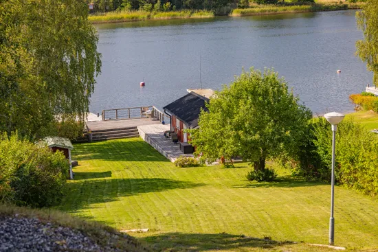Tomt, Generalsvägen 40B, Österskär, Österåker