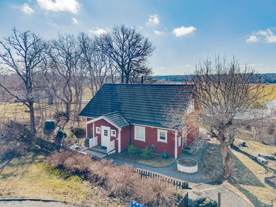 Villa,  Rosenlund 9, Rickebasta, Knivsta