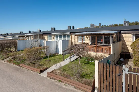 Villa, Radhus, Hägervägen 63, Rosenkälla, Nyköping