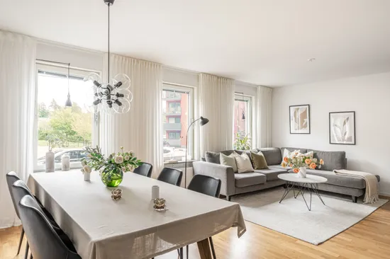 Bostadsrätt, Nytorpsvägen 52, Näsby Park, Täby