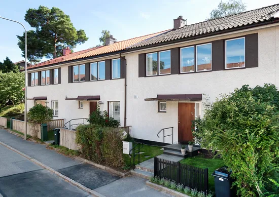 Radhus, Sämjevägen 27, Vällingby Nälsta, Stockholm